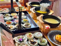 -桥香园过桥米线(国贸店)