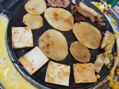 -胡悦里韩式烤肉(芝罘万达广场店)