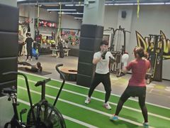 -Freedom Fitness私教健身俱乐部(徐虹北路店)