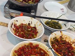 -独一佳老胡湘菜馆(矿山路店)