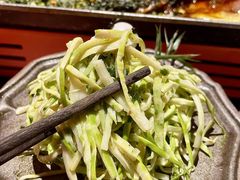 -何师烧烤Pro ·江湖川菜·小龙虾·精酿(太古里旗舰店)