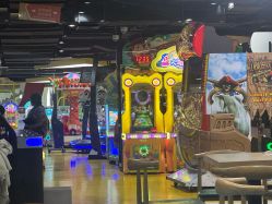 -秦皇星际小蚂蚁乐园