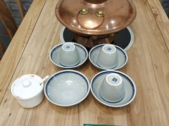 餐具摆设-清真·海清斋铜锅涮肉牛羊肉小炒泡馍(大雁塔店)