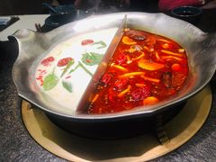 -湊湊火锅·茶憩(打浦桥日月光店)