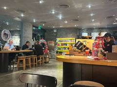 -星巴克(广州动漫星城东区店)