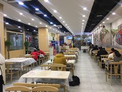 大堂-江城燕子大排档(江汉路步行街店)