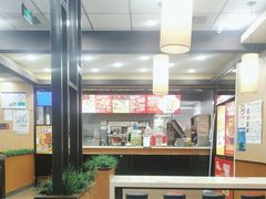 大堂-永和大王·现磨豆浆·卤肉饭(九亭SH085店)
