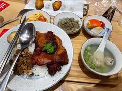 秘制鸡腿卤肉饭套餐-暖食光·台式家庭餐厅·生日主题店(万达店)