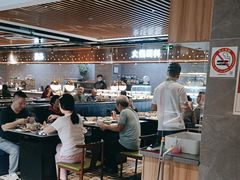 -遇上西雅图多融合海鲜自助餐厅(中房金谊广场店)