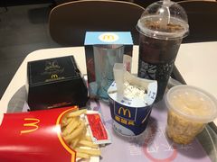-麦当劳(东方时代广场分店)