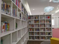 -淮海中路街道图书馆