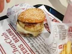 -The Habit Burger Grill 哈比特汉堡(爱琴海店)