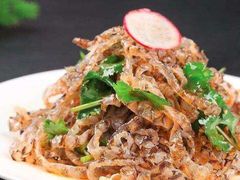 泡椒鱼皮-聚义山庄