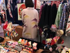 -梅龙镇广场