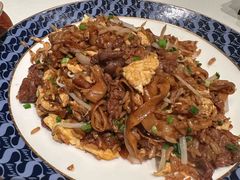 头抽河粉蛋炒饭-炳胜私厨(万象前海店)