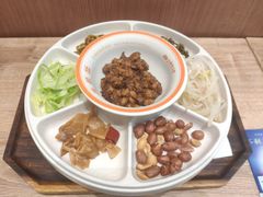 -小满手工粉(杭州滨江龙湖店)