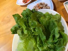 -唯成•韩国炭火烤肉 유성고기