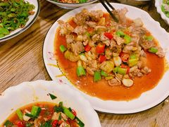 -湘缘道客•湘缘饭店·25年湘菜馆(古墩路店)