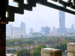 -光海书局(南京东路第一百货店)