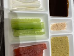 -皇城根·烤鸭·鱼头·家常菜(欧亚大观乐活城店)