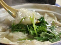 砂锅小馄饨-小许三鲜砂锅馄饨店(家多乐烟酒店)
