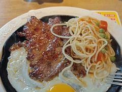 -豪客来牛排(人民东路店)