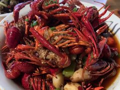 -冶建镜子·老南昌大排档·江西虾王(总店)