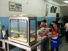 -榮泰米粉湯(Left Shop)