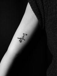 -AC TATTOO 纹身