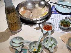 -马家斑.鲜鱼火锅(松湖万科店)