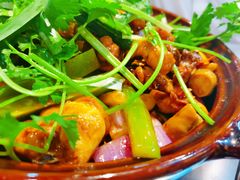 -胡须佬鸡煲四季火锅(海雅缤纷城店)