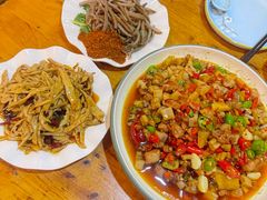 重庆鲜椒兔-让鸭脑壳飞(龙华店)