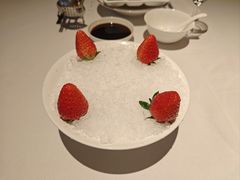 -洋房火锅(上海新天地南北里店)