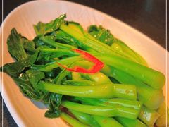 -蝴蝶里·粤菜·点心(滨江龙湖店)