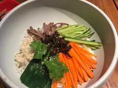 -云海肴·汽锅鸡·云南菜(天山百盛优客店)