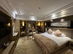 -南京双门楼宾馆(盐仓桥地铁站阅江楼店)