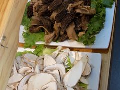 -野菌皇海景野生菌火锅(滨海大道店)
