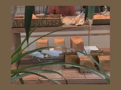 -沁屋面包店(人民东路店)
