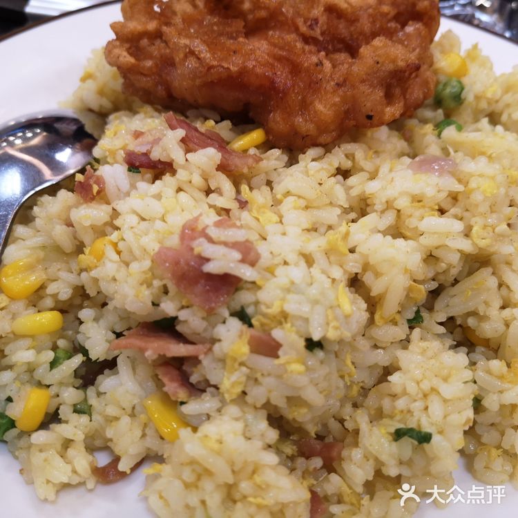 乡村基培根炒饭