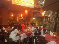 -Mai Mai Restaurant