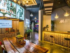 -艾姆5%形体健身(东港店)