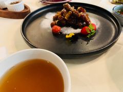 -泓0871臻选云南菜·味庄