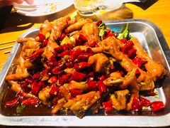-喝丢一只鞋海鲜烧烤·海肠捞饭(东关街店)