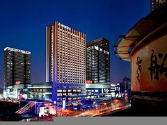 -青岛富力艾美酒店