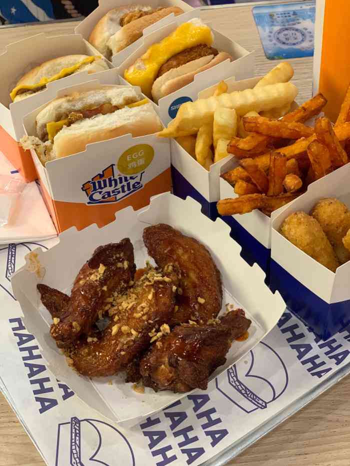 white castle白色城堡61迷你汉堡(k11店)-"吃的店前台广告的套餐,七