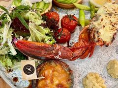 -Mark&Mars Restaurant