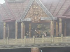 -七彩云南欢乐世界