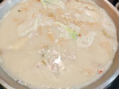 -老来福·非遗酸汤兔(凯旋路店)