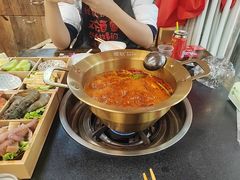 -娜姐鲜牛肉串串火锅(藏龙岛店)