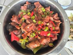 -溢心园香河肉饼总店